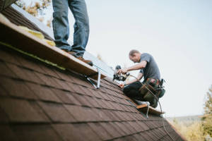 Local Roofers in Zuni, VA